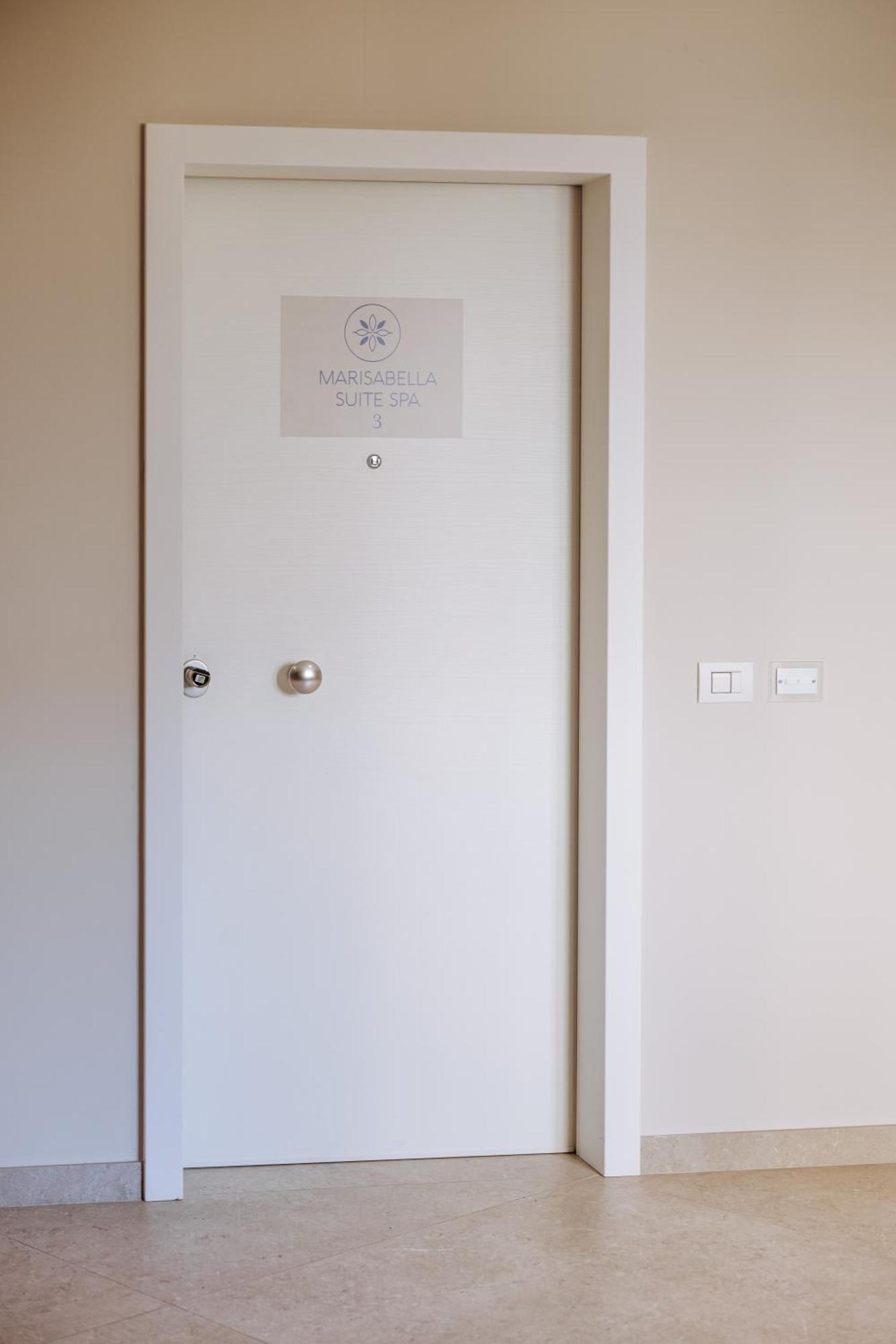 Marisabella Suite Spa 3 Bari Exterior foto